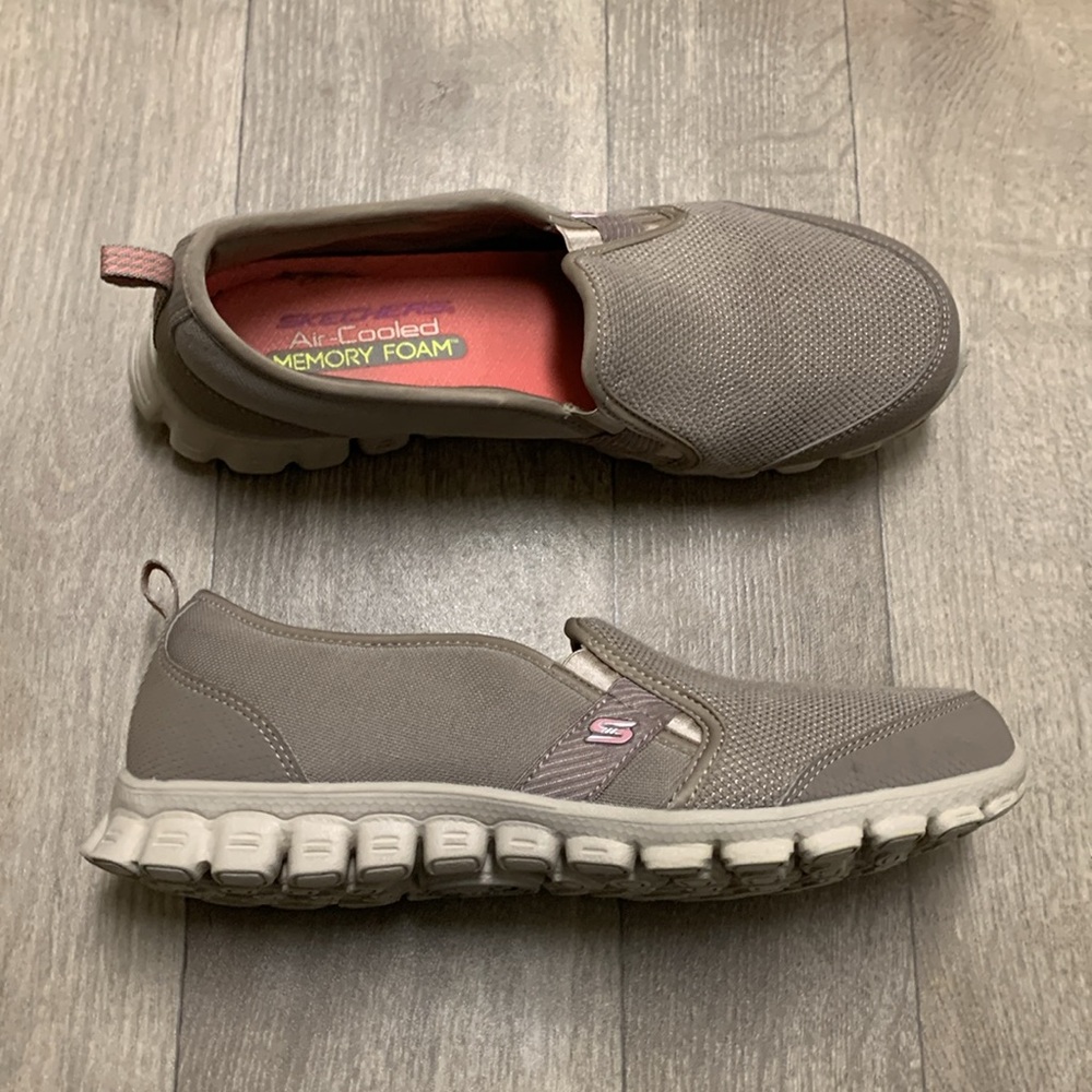 Skechers‎ Walking Work Air Cooled Go Walk Memory Foam Slip On Shoes - Picture 4 of 9